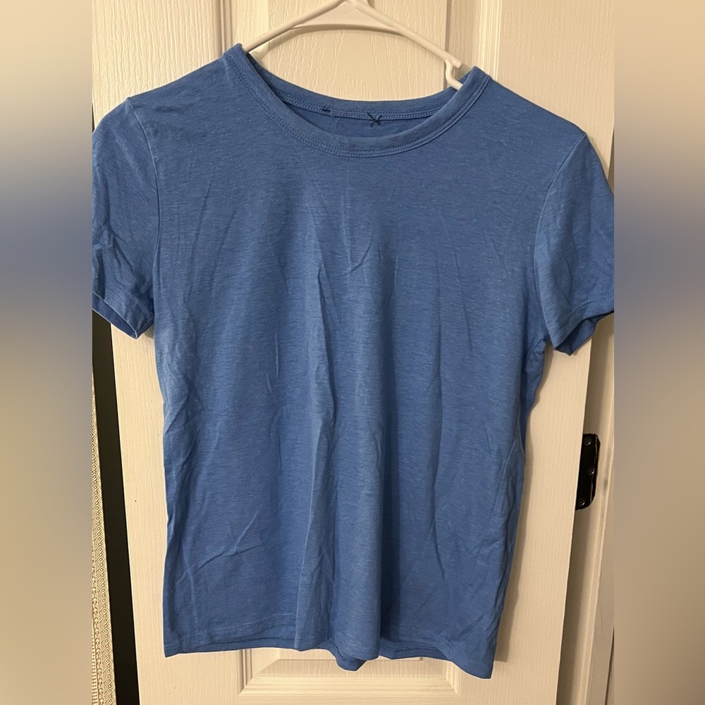 Plain blue tee shirt